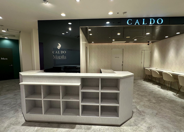 カルド新宿店のフロント